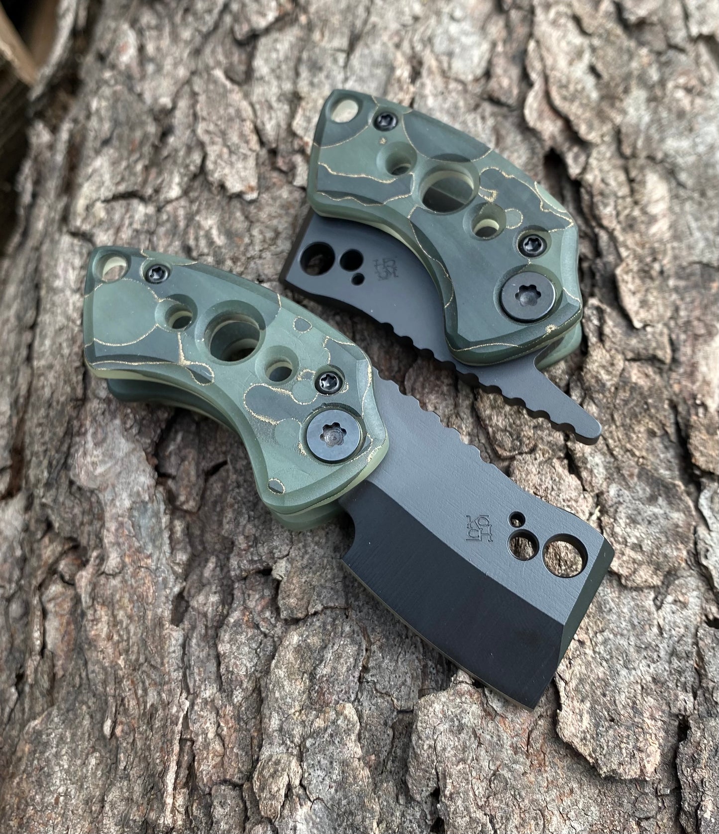 Korvid Friction Folder ( Custom )