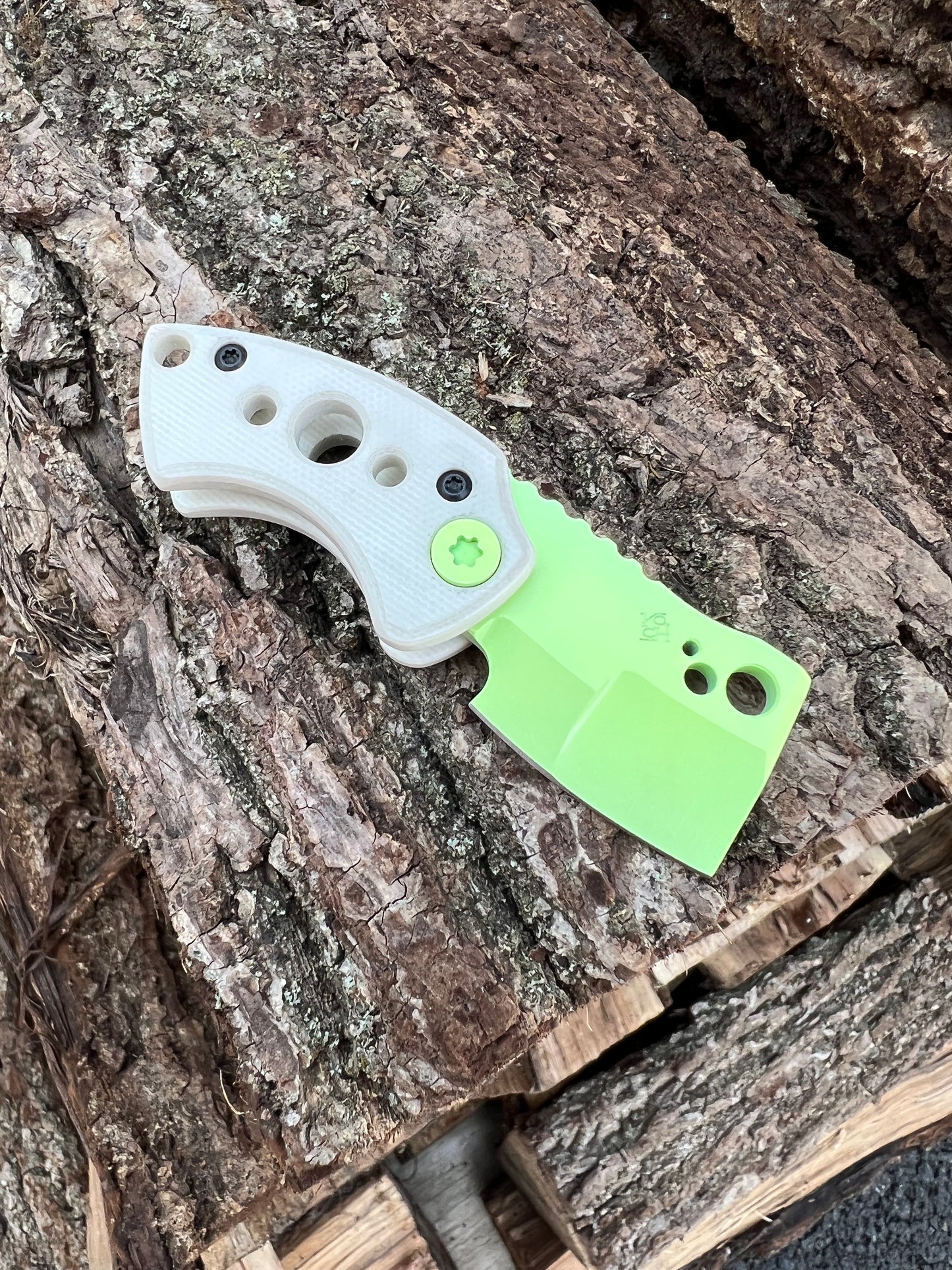 Korvid Friction Folder ( Custom )