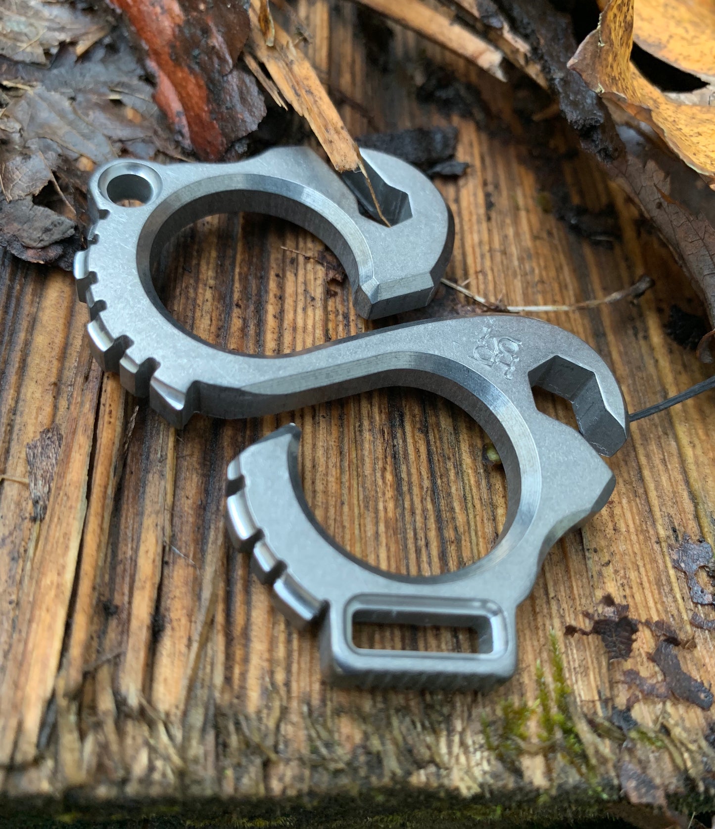 The Solo 2.1 EDC Pocket Tool