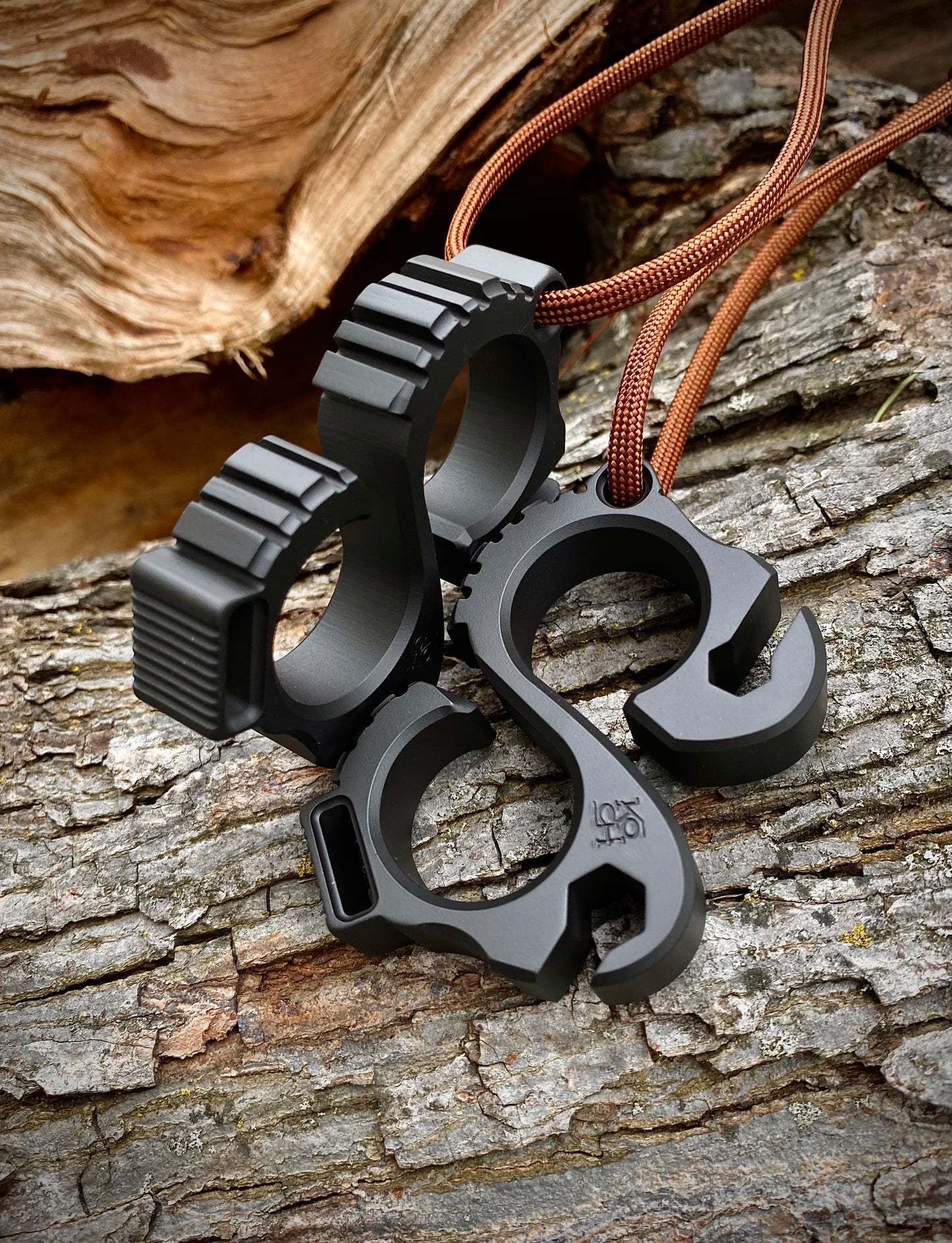 The Solo 2.1 EDC Pocket Tool